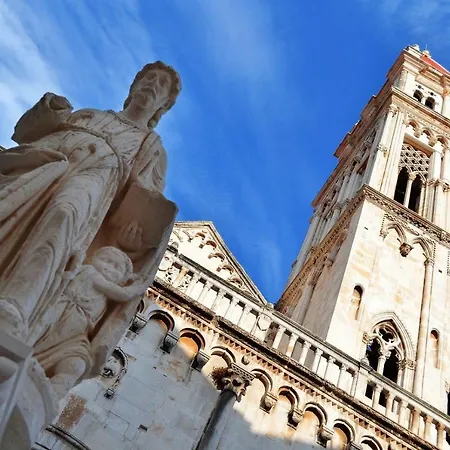 Apartment Ferias Trogir